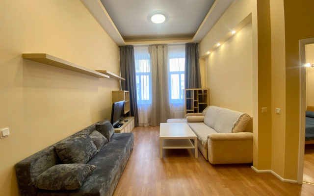 Апартаменты Двухкомнатные на набережной реки Мойки