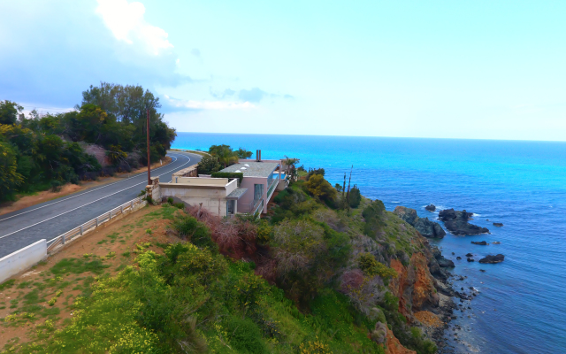 Aquamarine Villa