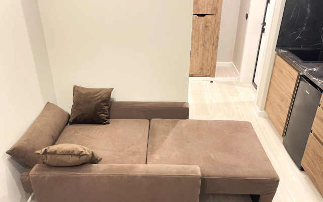 Апартаменты с балконом и видом на сосновый парк рядом с морем