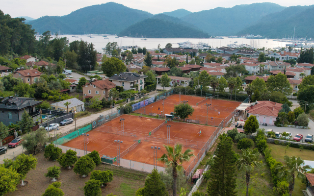 Vira Apart Hotel
