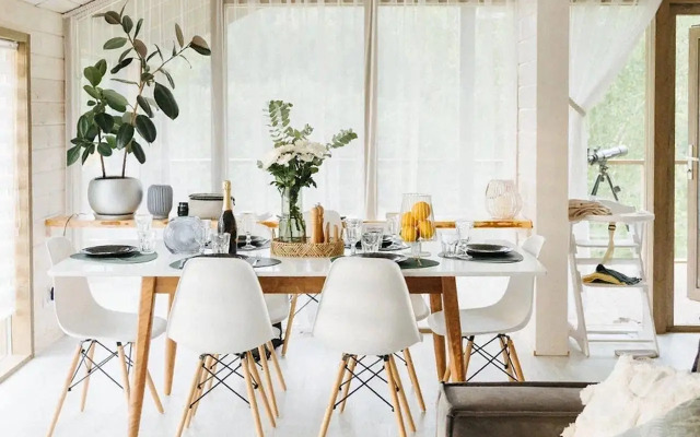 Частный дом DreamVille на Склоне с Чарующим Видом на Лес