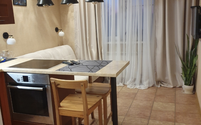 Po Ulitse Pobedy Flat
