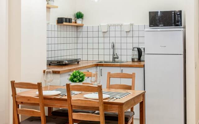 Uyutnye S Odnoy Spalney Apartments