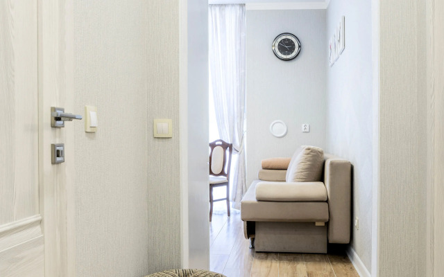 Flat Uyutnye U Verkhnego Ozera
