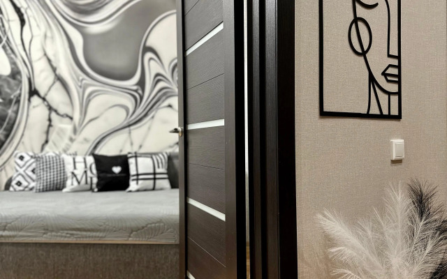 Квартира Живи Тут 89