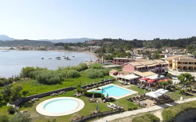 Canal D'Amour Village Apartments