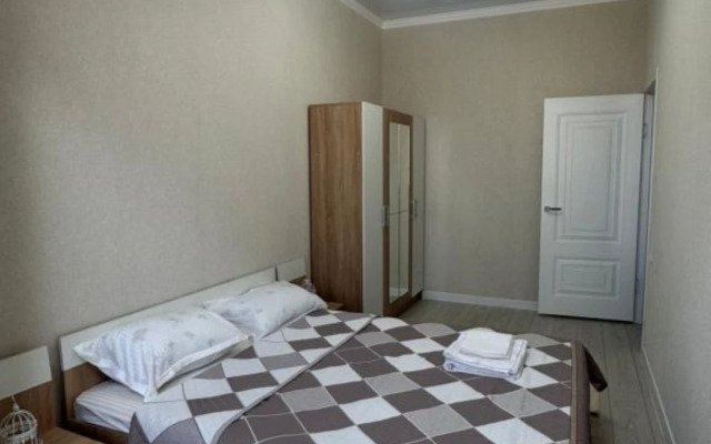 Yevrodvushka v Novom Zhk vozle Megi Flat