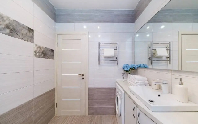 Studiya V 10 Minutakh Ot Morya Flat