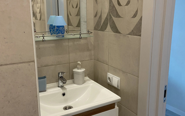 Na Nizhneimeretinskoy 143 Flat