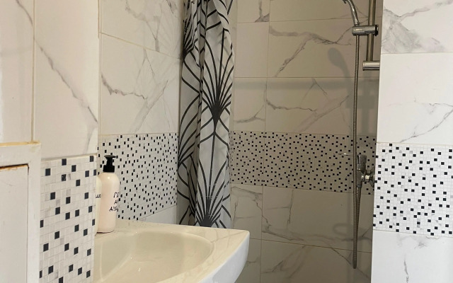 Na Ulitse Lyotchika Ulyyanina 7B Flat