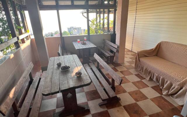 U Roberta Guest House