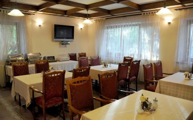 Mark Hotel