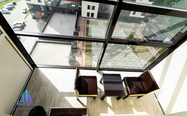 Отель Diamond City