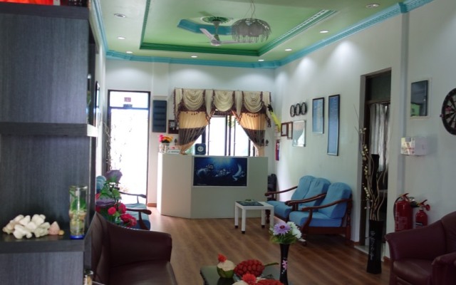 Feridhoo Inn Guest House