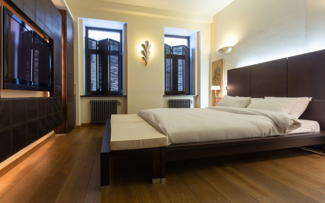 Апартаменты hth24 Ostrovsky Square