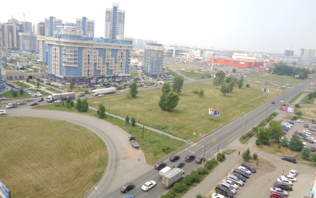 Апартаменты  Авиаторов 42