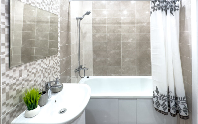Apartamenty ZhK Romanov dlya komfortnogo razmeshcheniya