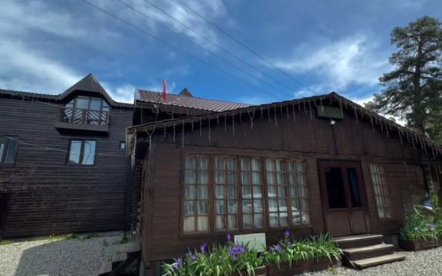 Dusha Gor Guest house