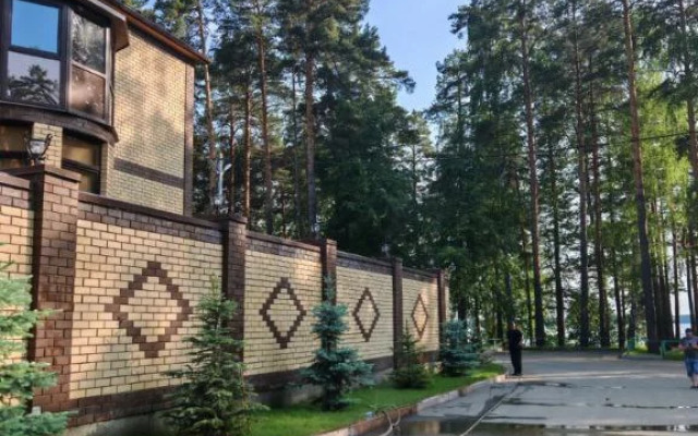 Частный дом Дача у озера Балтым