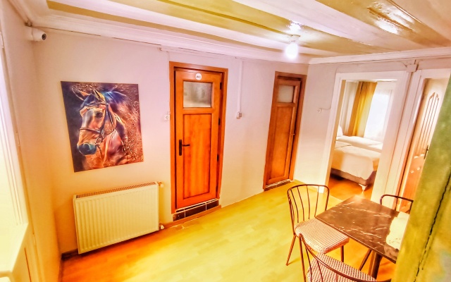 Taksim History Wooden Hostel