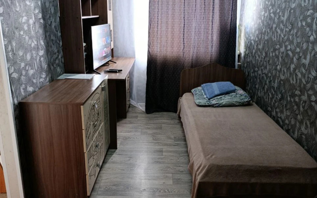 Odnakomnatnaya Flat