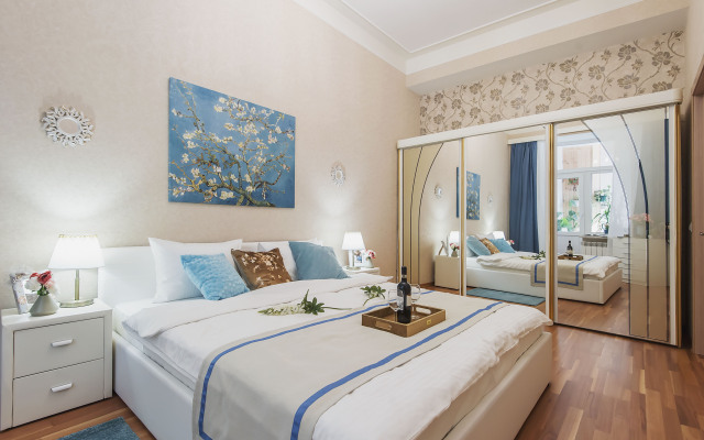 GM Apartments v Dome na Naberezhnoy Flat