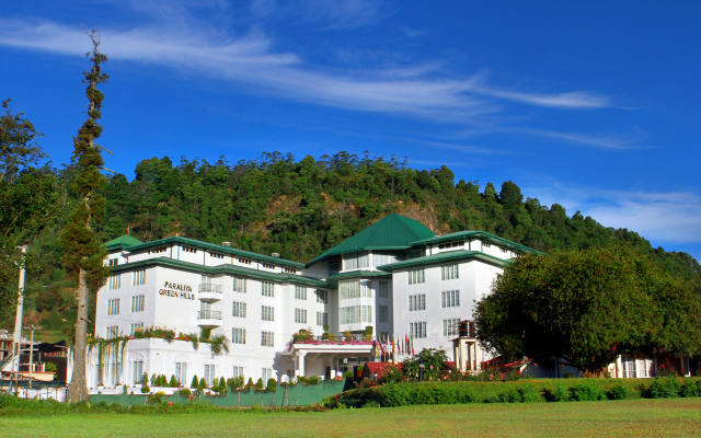 Araliya Green Hills Hotel