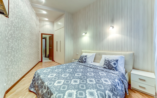 Квартира R&B на Невском