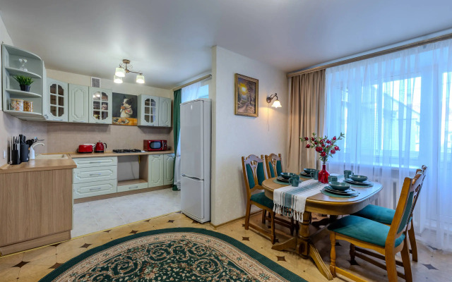 3-K po Priyatnoy Tsene Ryadom s Naberezhnoy Flat