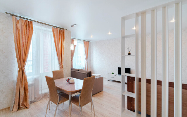 Studiya V Samom Tsentre Levogo Berega Irtysha Apartments