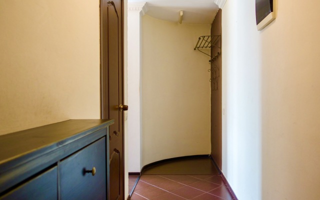 Strelochnikov 6 Flat