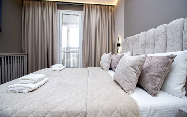 Апартаменты FSF Дизайнерские Четыре Сезона (Business)