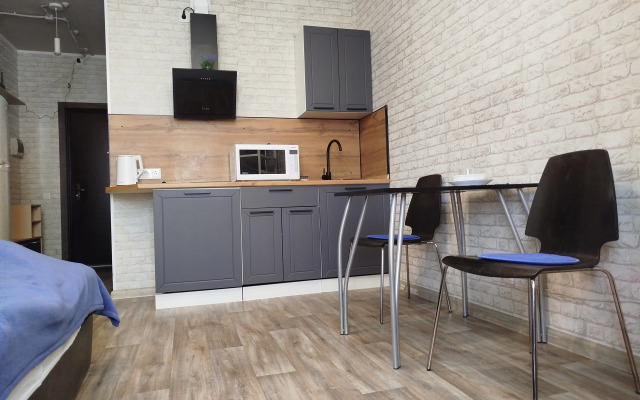 Uyutnaya Studiya V Novom Rayone Flat