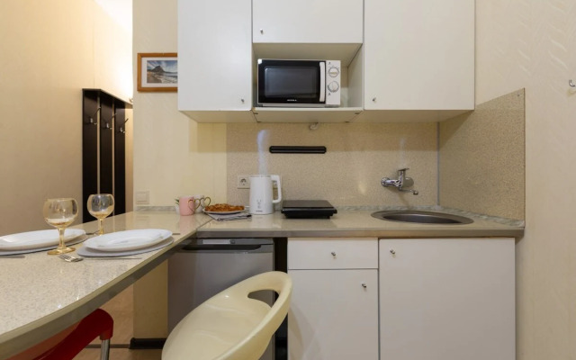 Квартира Life Apartments