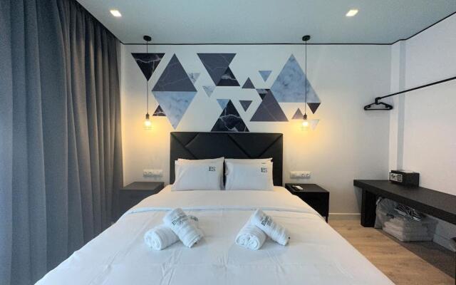 Urban Elephant Suites Apartments
