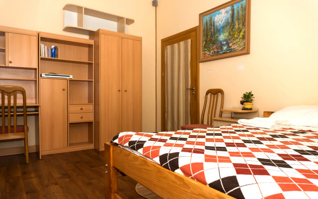 Hospoda Hostel