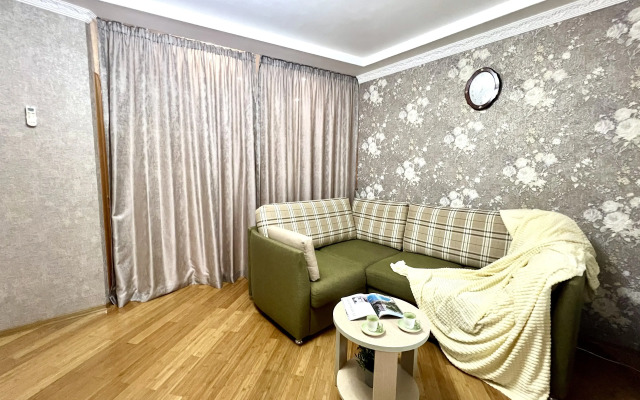 Dvuhkomnatnaya v tsentralnom raione Sochi Flat 1