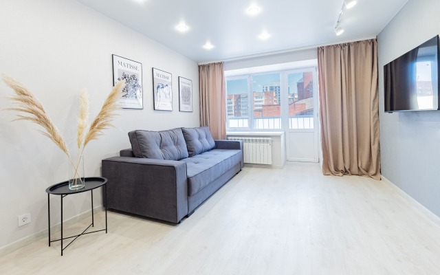 Апартаменты Петровские на Набережной озера 22