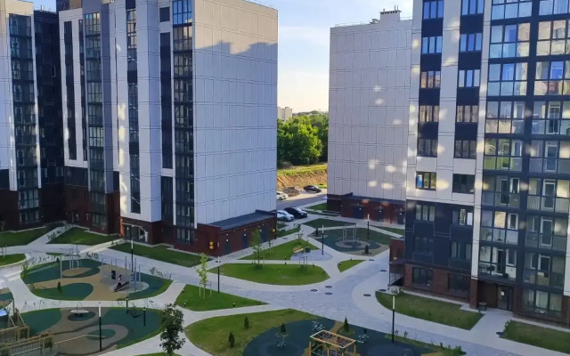Bolshaya Dvukhkomnatnaya Kvartira V Kaliningrade Flat