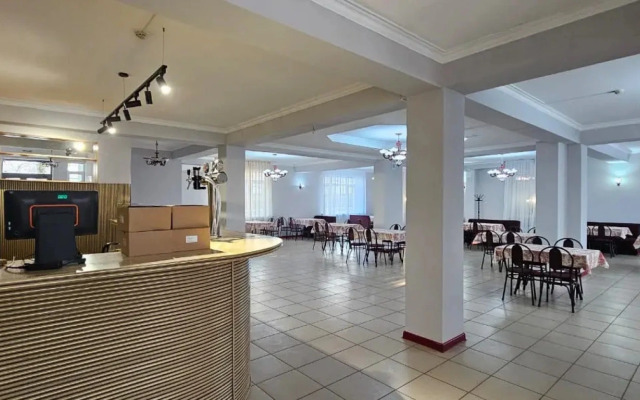 Hotel City