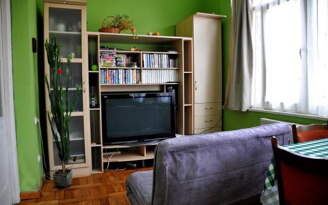 Cozy in the Heart of Tbilisi Apartments
