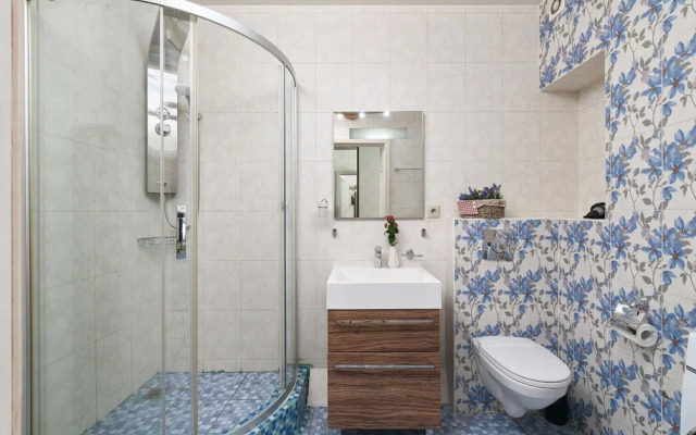 Raido Apartments