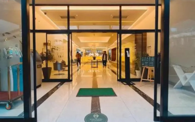 Orbi Siti u Marinika Apart-Otel