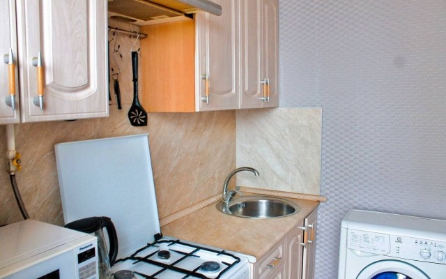 Na Ulitse Artamonova 11/2 Flat