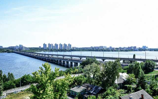 Апартаменты Студия Лофт на Набережной Максима Горького