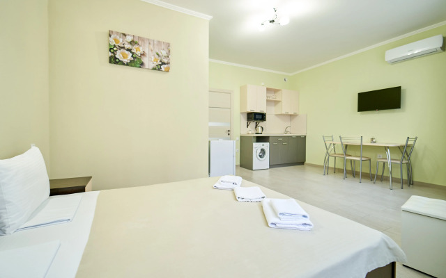 Sunny city Apartments 6