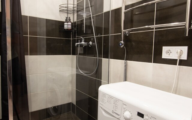 Apartamenty S Basseynom, Balkonom Apartments