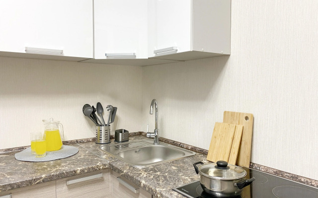 Квартира Konstantinov Apartments Ясный Берег