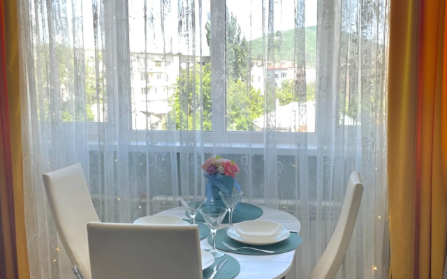 Mashuk U Vashego Okna Apartments
