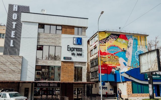 Express City Hotel